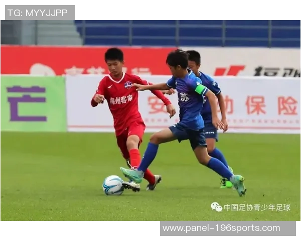 实时更新足球在线比分助您掌握比赛动态与精彩瞬间 实时更新足球在线比分助您掌握比赛动态与精彩瞬间